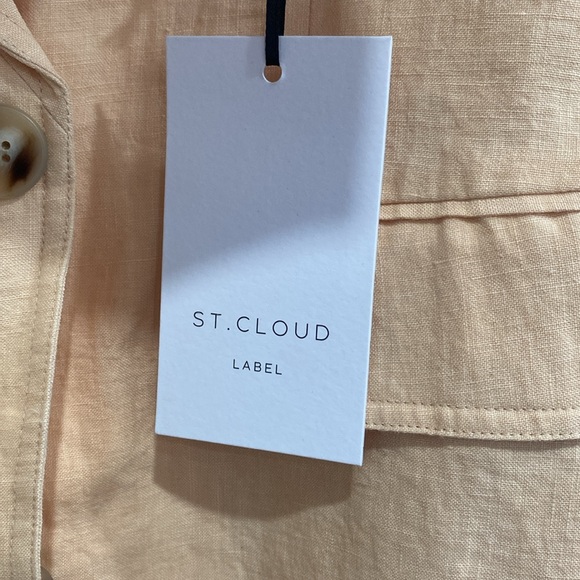 Set - Picture 2 of 3